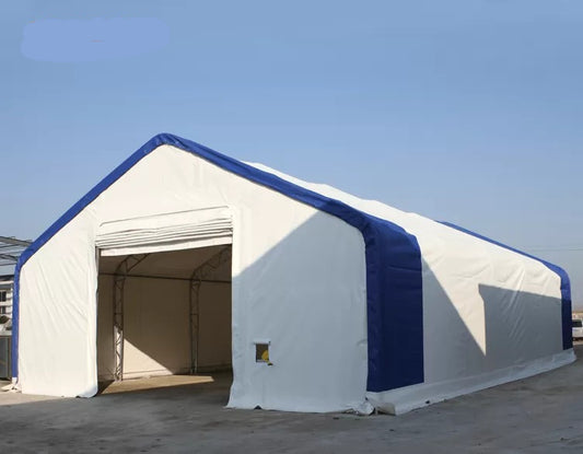 Noliktavas ar divslīpu jumtu/ ir iekļautas paceļamas durvis 5,49x4,89 m/ 15.24x24.40x7m /Cena bez PVN: €21269